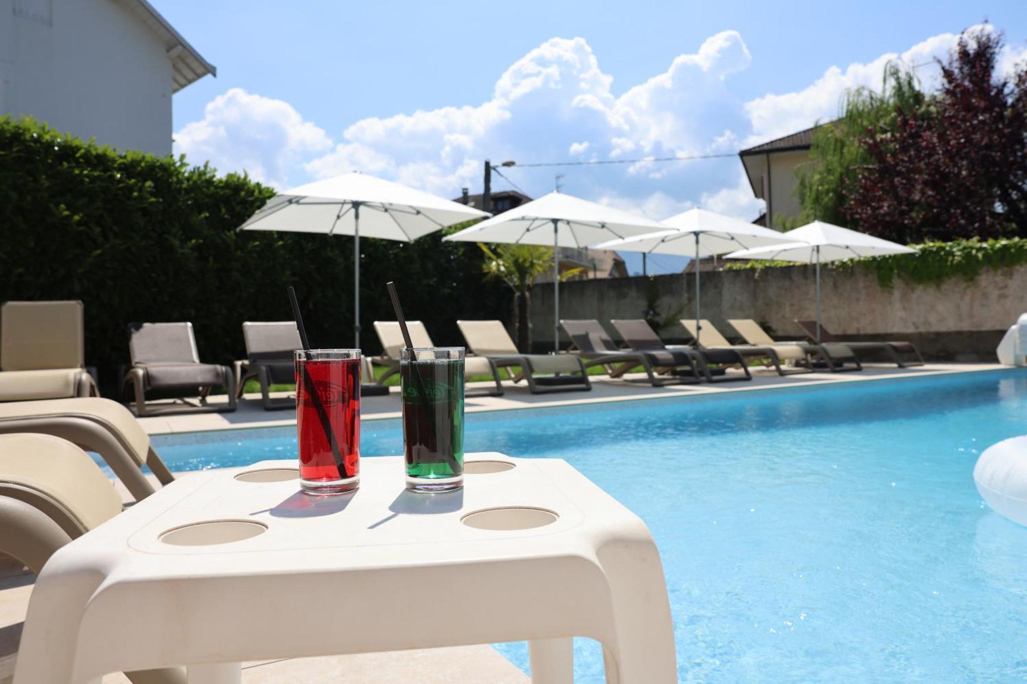 Logis Hotel Arc En Ciel Thonon-les-Bains Exterior photo