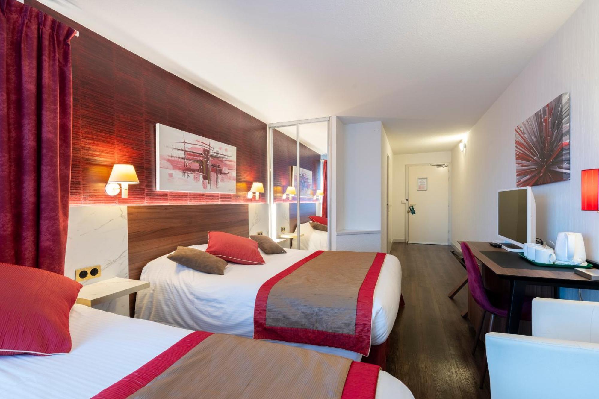 Logis Hotel Arc En Ciel Thonon-les-Bains Room photo