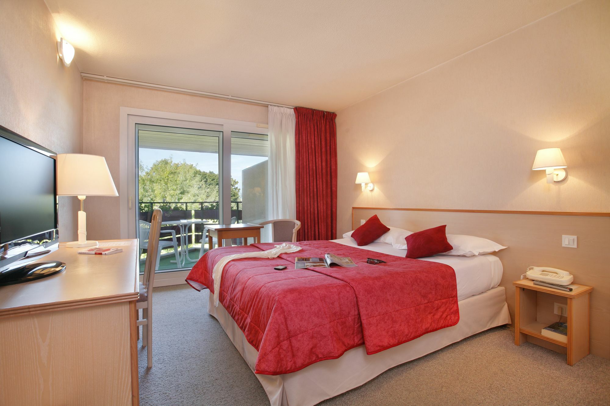 Logis Hotel Arc En Ciel Thonon-les-Bains Exterior photo
